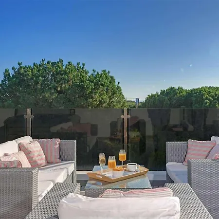 Casa 23 מארבלה